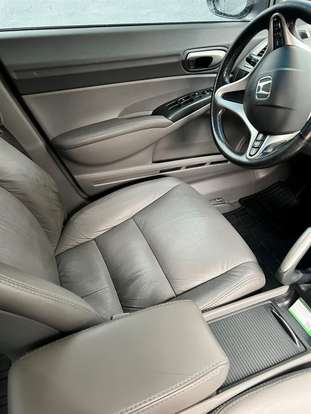 HONDA-CIVIC-2010