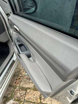 HONDA-CIVIC-2010