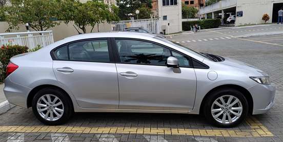 HONDA-CIVIC-2014