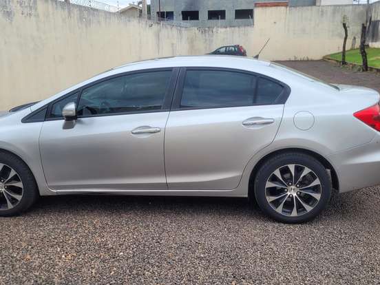 HONDA-CIVIC-2.0 EXR 16V FLEX 4P AUTOMÁTICO HONDA-CIVIC-2015
