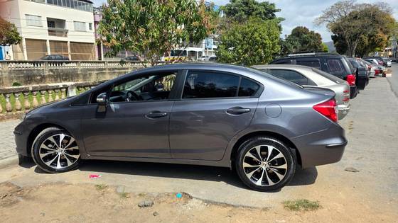 HONDA CIVIC 2.0 LXR 16V FLEX 4P AUTOMÁTICO