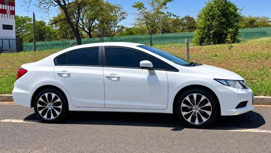 HONDA-CIVIC-2015