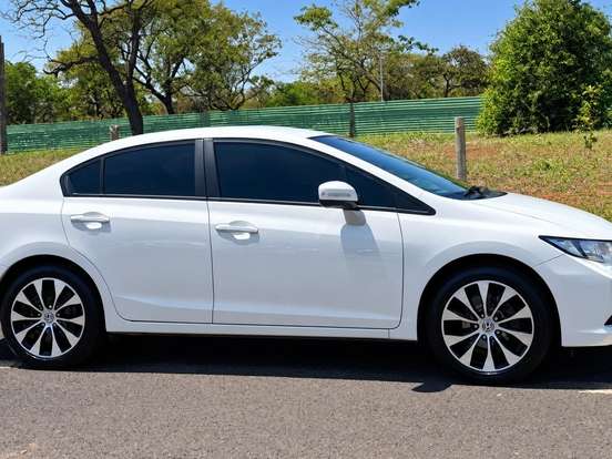 HONDA-CIVIC-2.0 LXR 16V FLEX 4P AUTOMÁTICO HONDA-CIVIC-2015