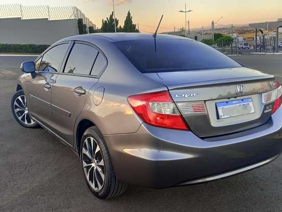 HONDA-CIVIC-2.0 LXR 16V FLEX 4P AUTOMÁTICO HONDA-CIVIC-2014