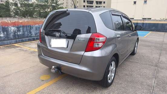 HONDA-FIT-2009