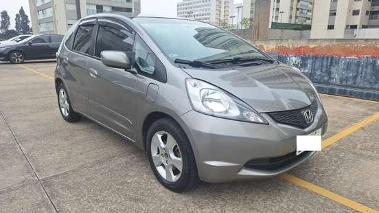 HONDA-FIT-2009