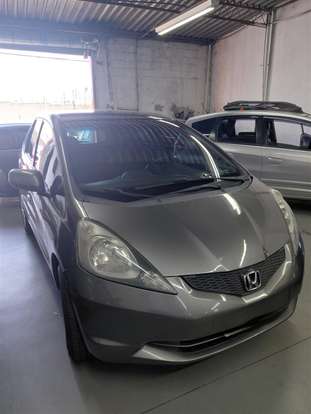 HONDA-FIT-2009