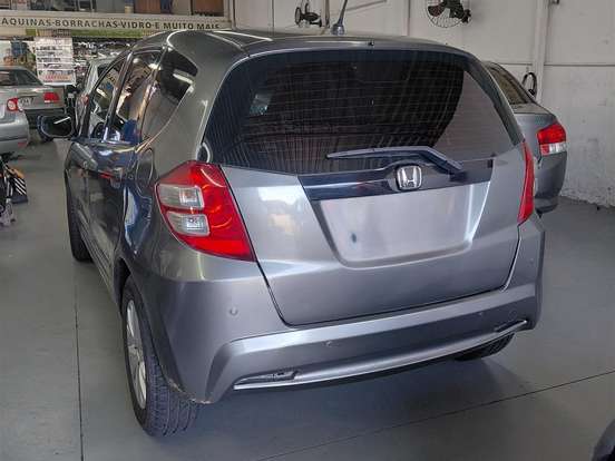 HONDA-FIT-1.4 LX 16V FLEX 4P MANUAL HONDA-FIT-2009