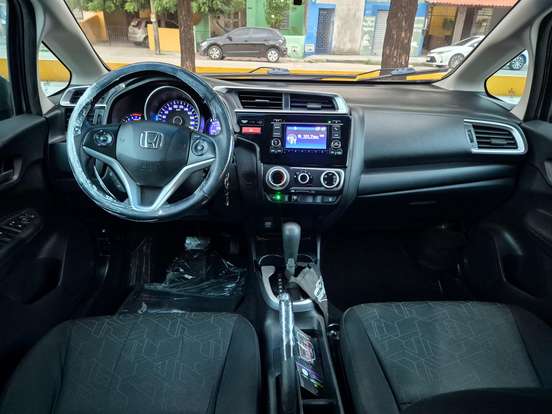 HONDA-FIT-2015