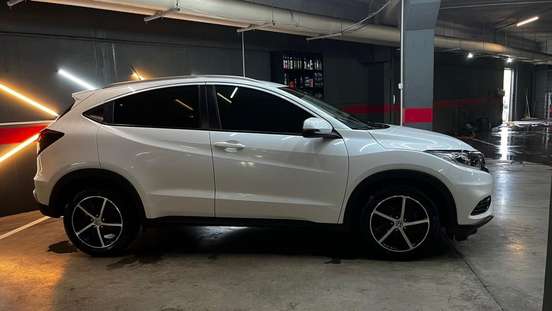 HONDA-HR-V-2019