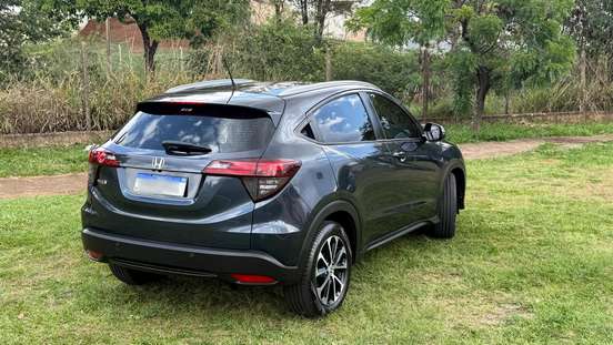 HONDA-HR-V-2021