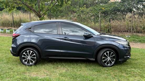 HONDA-HR-V-2021