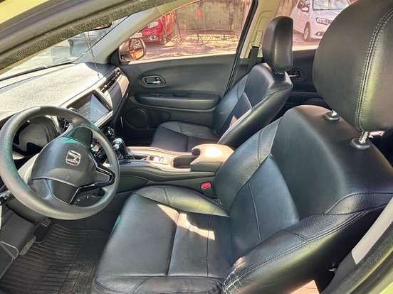 HONDA-HR-V-1.8 16V FLEX LX 4P AUTOMÁTICO HONDA-HR-V-2015