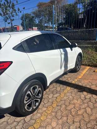 HONDA-HR-V-2015