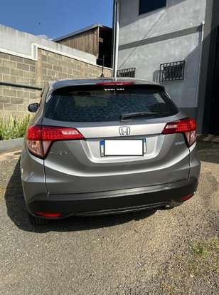 HONDA-HR-V-2015