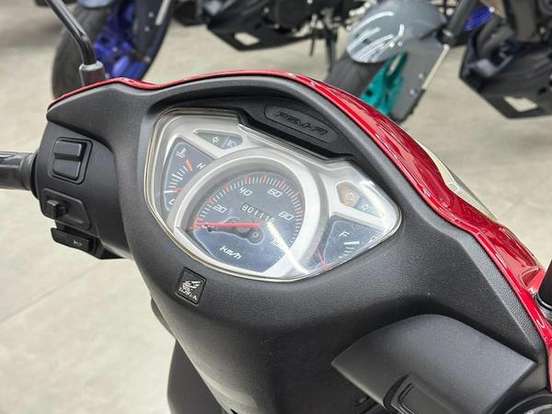 HONDA-LEAD 110 HONDA-LEAD 110-2011