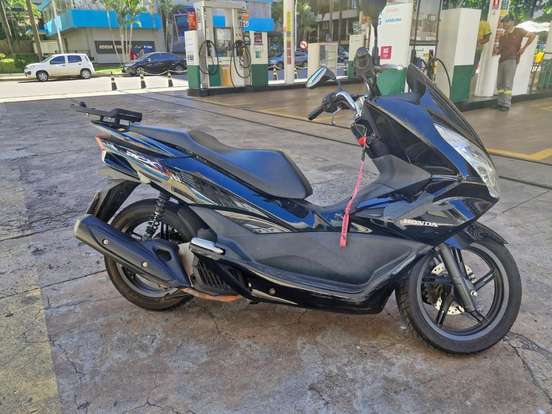 HONDA-PCX-2016