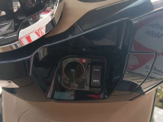 HONDA-PCX 160 DLX HONDA-PCX 160 DLX-2025