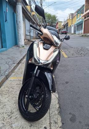 HONDA SH 150i DLX 