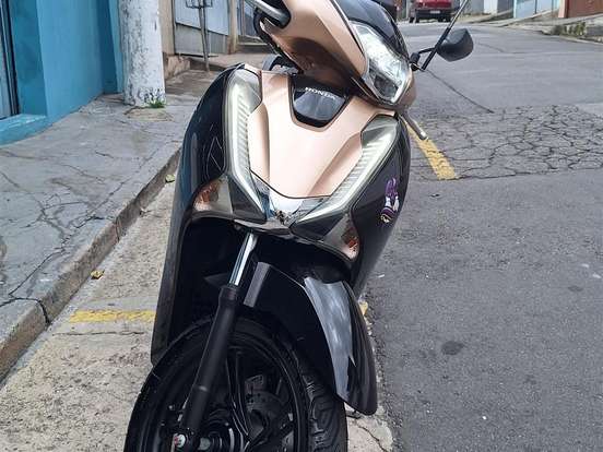 HONDA-SH 150i DLX HONDA-SH 150i DLX-2018
