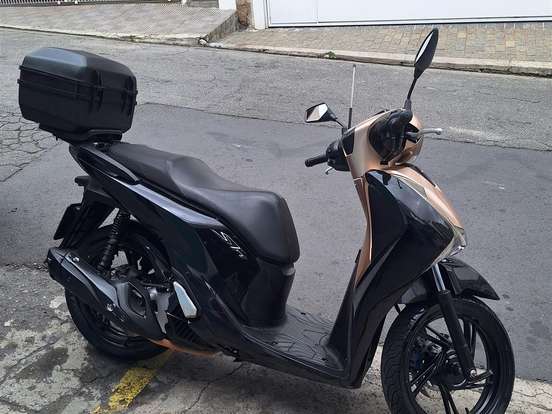 HONDA-SH 150i DLX HONDA-SH 150i DLX-2018