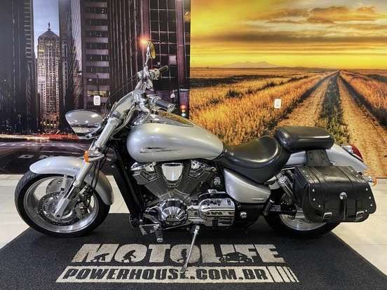 HONDA-VTX 1800C-2006