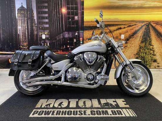 HONDA-VTX 1800C-2006