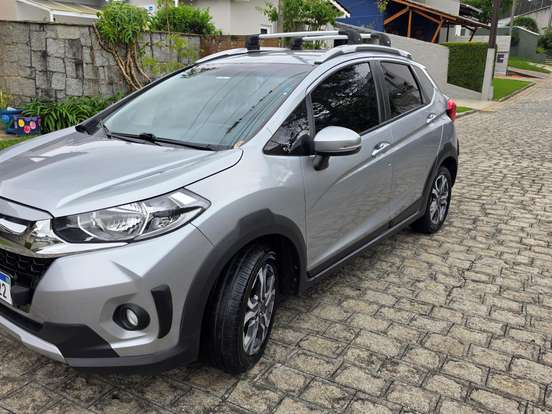 HONDA-WR-V-2019