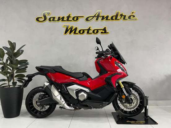 HONDA-X-ADV-2022