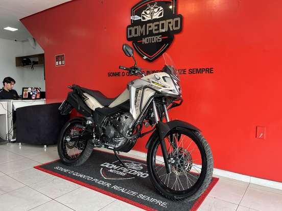 HONDA-XRE 300 SAHARA ADVENTURE HONDA-XRE 300 SAHARA ADVENTURE-2024