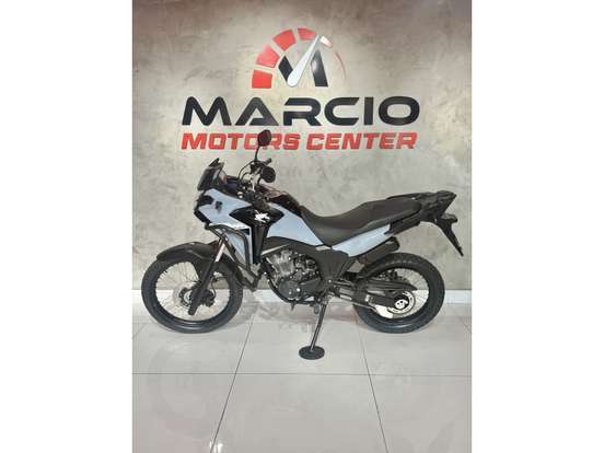 HONDA-XRE 300 SAHARA-2024