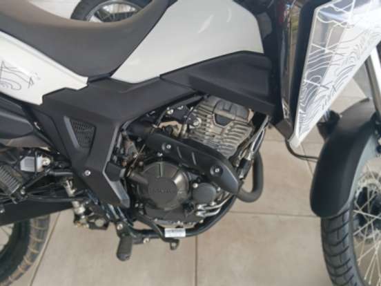 HONDA-XRE 300 SAHARA HONDA-XRE 300 SAHARA-2024