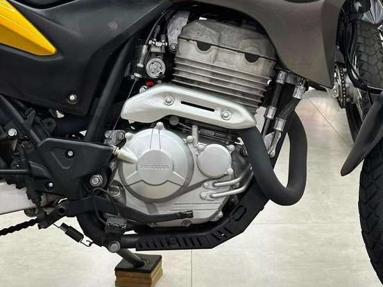 HONDA-XRE 300 HONDA-XRE 300-2011