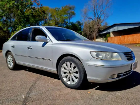HYUNDAI-AZERA-3.3 MPFI GLS SEDAN V6 24V GASOLINA 4P AUTOMÁTICO HYUNDAI-AZERA-2009