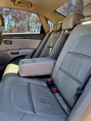 HYUNDAI-AZERA-2009