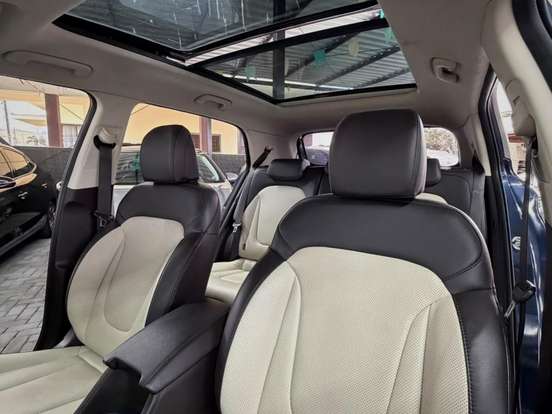 HYUNDAI-CRETA-2.0 FLEX ULTIMATE AUTOMÁTICO HYUNDAI-CRETA-2022
