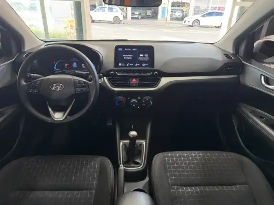 HYUNDAI-HB20-2024