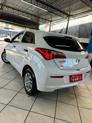 HYUNDAI-HB20-2017