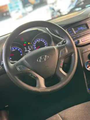 HYUNDAI-HB20-2017