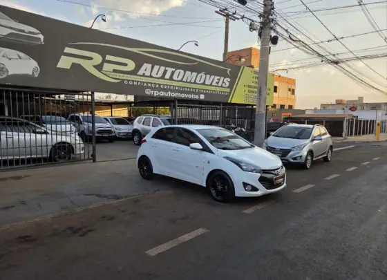 HYUNDAI HB20 1.0 COMFORT STYLE 12V FLEX 4P MANUAL