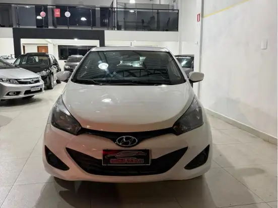 HYUNDAI-HB20-1.0 COMFORT STYLE 12V FLEX 4P MANUAL HYUNDAI-HB20-2015