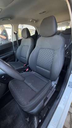 HYUNDAI-HB20-2023