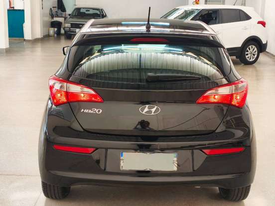 HYUNDAI-HB20-1.0 COMFORT 12V FLEX 4P MANUAL HYUNDAI-HB20-2015