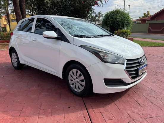 HYUNDAI-HB20-1.0 COMFORT 12V FLEX 4P MANUAL HYUNDAI-HB20-2016