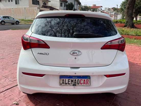 HYUNDAI-HB20-2016
