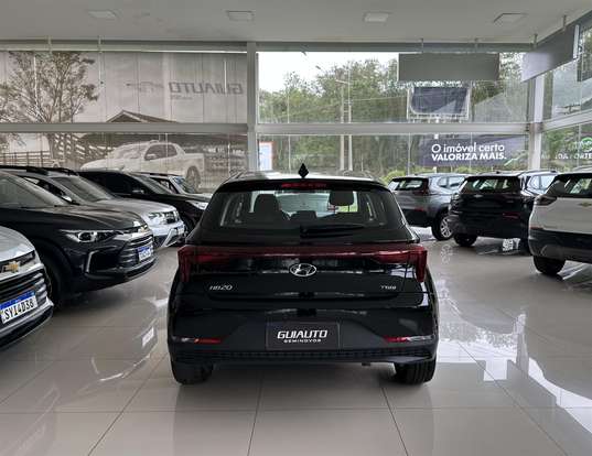 HYUNDAI-HB20-2022