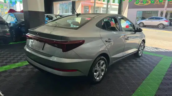 HYUNDAI-HB20S-2024