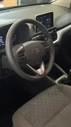 HYUNDAI-HB20S-2024