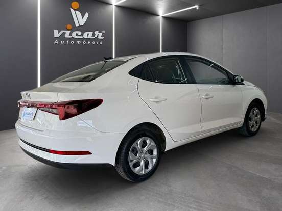 HYUNDAI-HB20S-2025