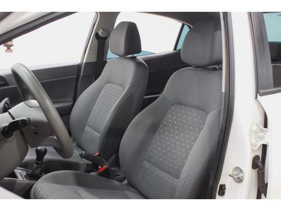 HYUNDAI-HB20S-2024
